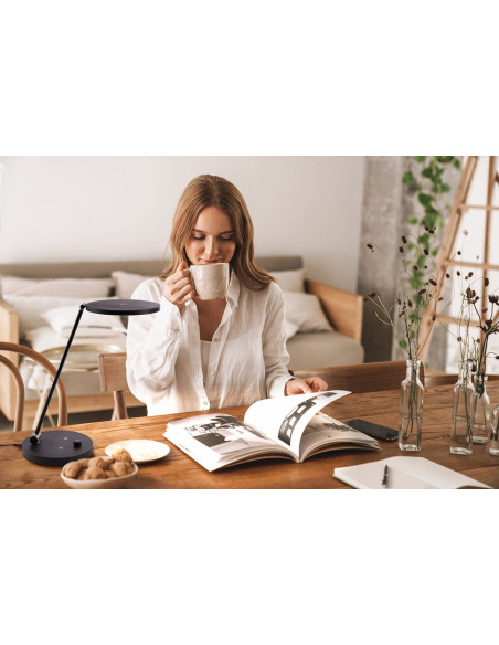 2-in-1 light therapy and desk lamp TriSun Daylight