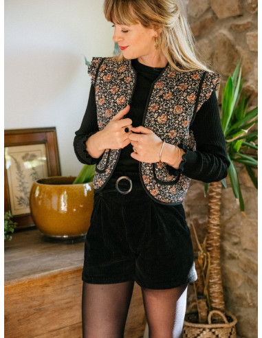 Anouck Vest Pattern - Joli Lab