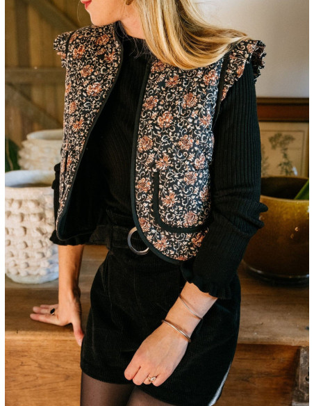 Anouck Vest Pattern - Joli Lab