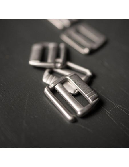 Matte Nickel Metal Slider Buckle by Merchant & Mills 25 mm