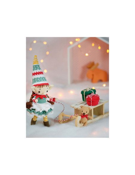 Book of Christmas Dolls and Amigurumis in Crochet
