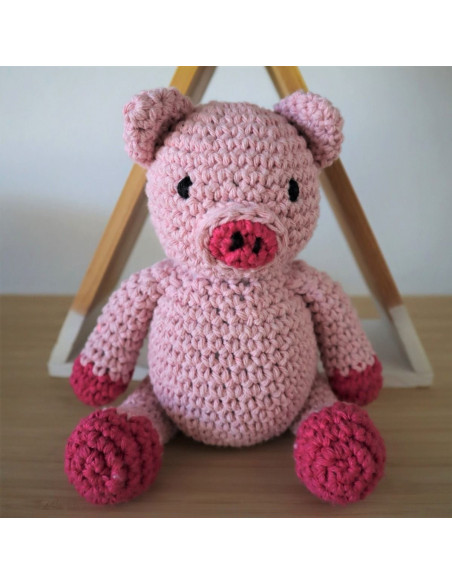 Crochet Kit - Maggie the Piglet