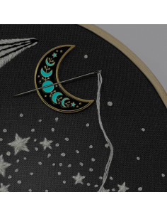Magnetic Needle Holder - Moon 2