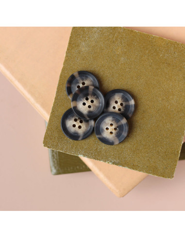 25 mm matte finish tortoiseshell button