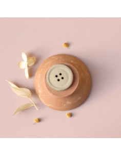 Retro button with four holes 25 mm - Light Olive