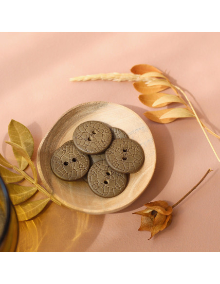 18 mm two-hole cracked button - Olive