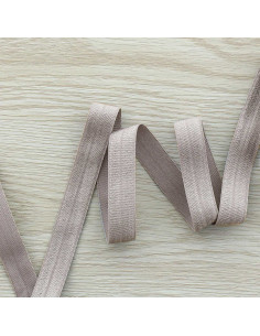 Pre-folded satin elastic bias 15 mm wide - Greige