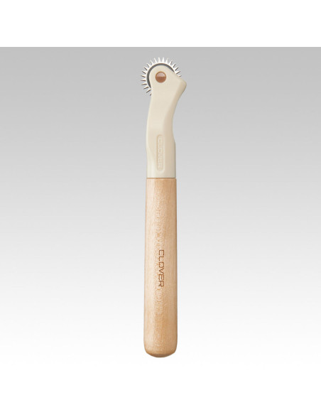 Clover serrated tracing wheel with wooden handle