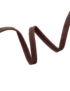 Simple piping - Brown
