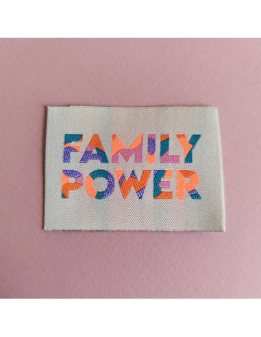 Set of 6 woven labels - Family power