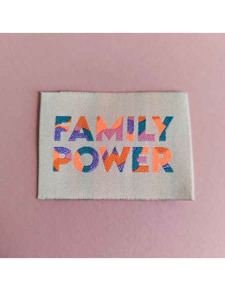 Set of 6 woven labels - Family power