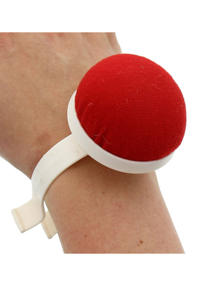 First prize pin holder bracelet - Red
