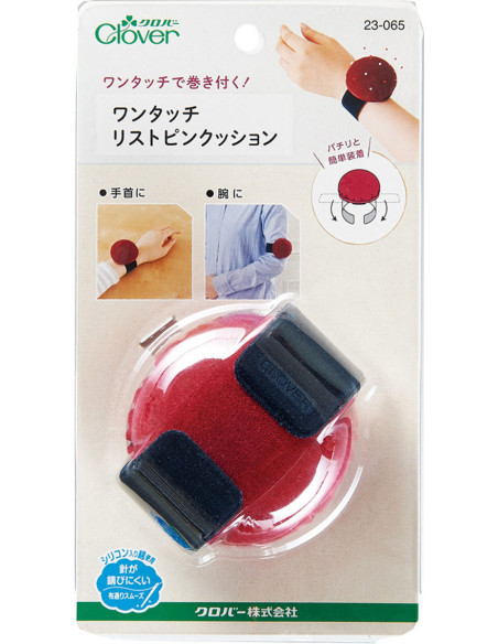Self-adjusting pin bracelet Clover