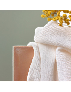 Off-white Moroccan crepe fabric made of viscose - La Maison Naïve
