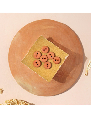 10 mm two-hole button - Cinnamon