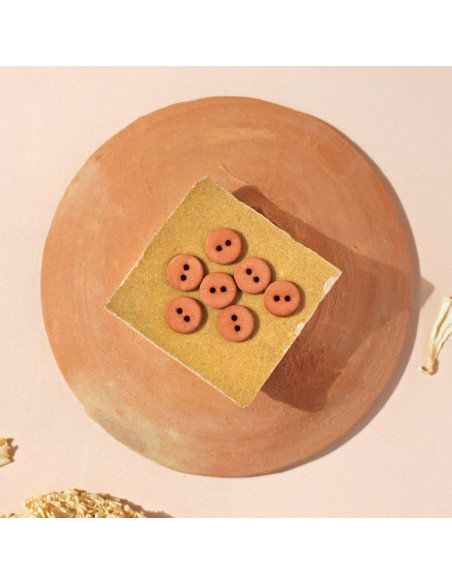 10 mm two-hole button - Cinnamon