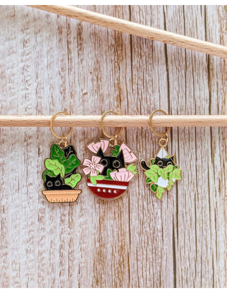 Set of 3 stitch markers - Wild Cats