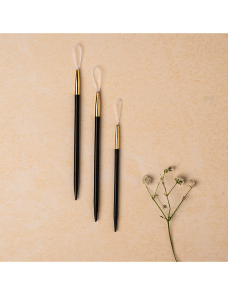 Ebony wood finishing wool needles with nylon loop Lantern Moon