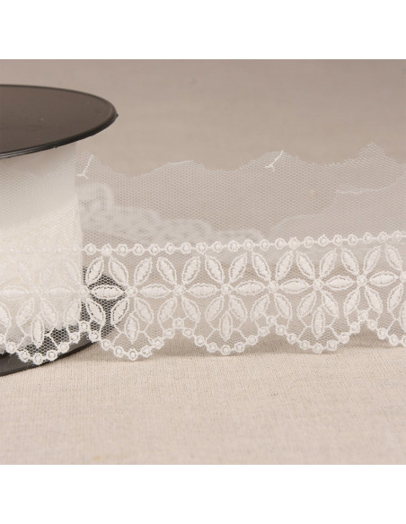 Rosette flower embroidered tulle - White