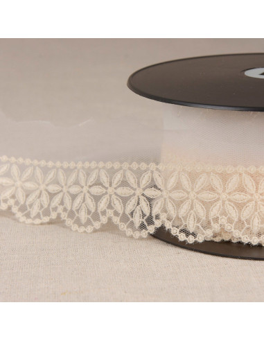 Rosette flower embroidered tulle - Ecru