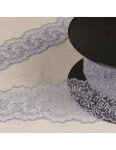Embroidered tulle in between - Lavender blue