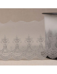 Scalloped embroidered tulle - Medium gray