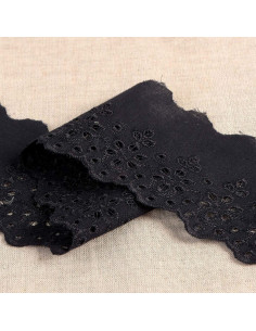 Scalloped Lily Flower English Embroidery - Black