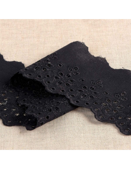 Scalloped Lily Flower English Embroidery - Black