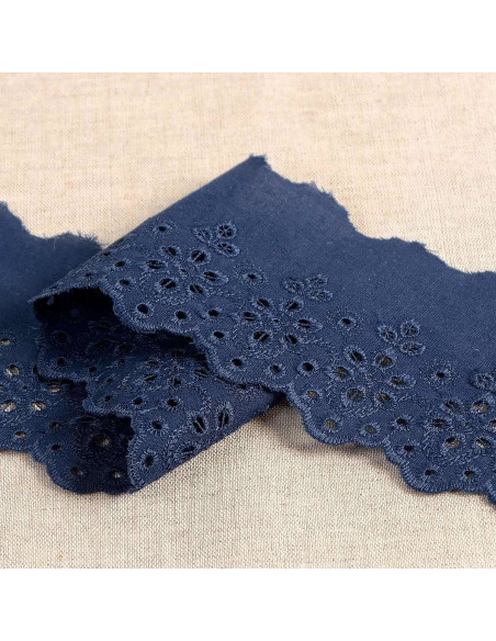 Scalloped Lily Flower English Embroidery - Navy Blue