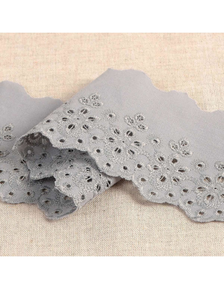 Scalloped Lily Flower Broderie Anglaise - Medium Gray