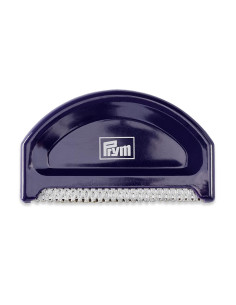 Lint remover comb 2