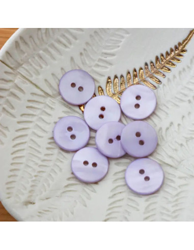 Flat mother-of-pearl button with 2 holes - Lilac