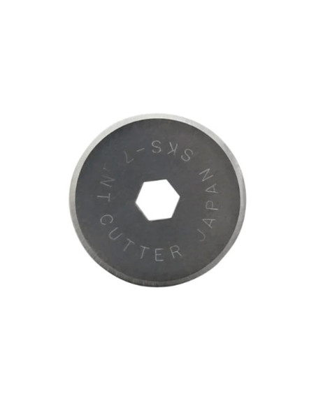 2 straight replacement blades for NT Cutter 28 mm retractable cutter