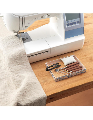 Clover walnut wood sewing tool set