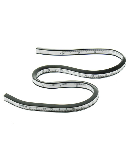 Curved graduated ruler