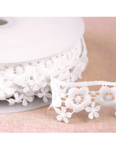 Floral Guipure - White