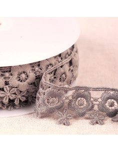 Floral Guipure - Medium Gray