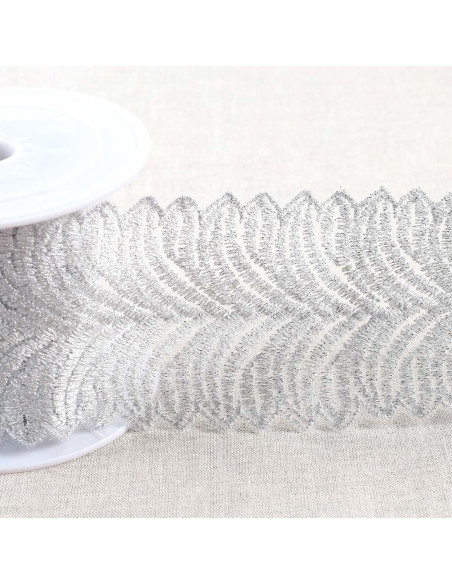 Metallic embroidery on tulle - Silver