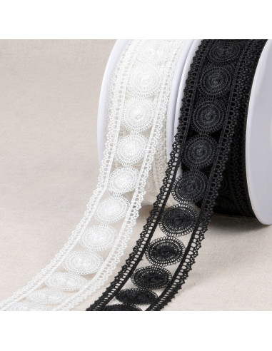 Fine guipure circles and borders - White