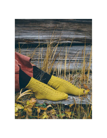 Book 52 Socks to Knit All Year Round