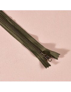 Ivy Green Metal Zipper 30 cm - Atelier Brunette