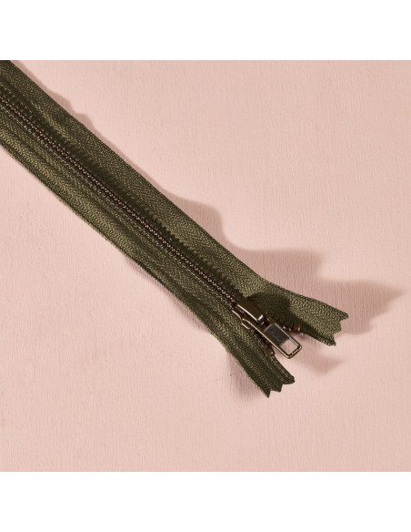 Ivy Green Metal Zipper 30 cm - Atelier Brunette
