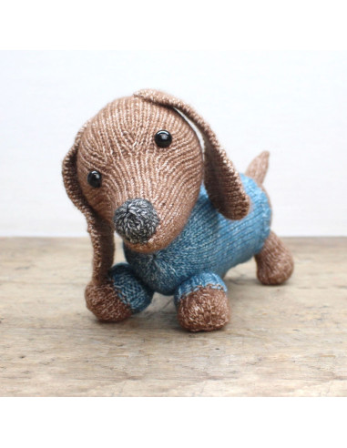 Knitting Kit - Ria the Dachshund