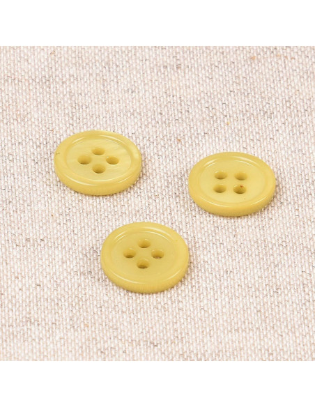 4-hole shell button 11 mm - Anise green