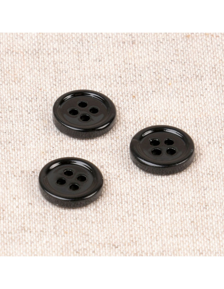 4-hole shell button 11 mm - Black