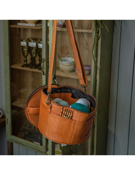 Muud Enturn Leather Storage Bag for Embroidery and Knitting - Whisky