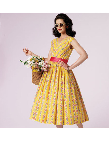 Vintage Dress Pattern 1957 - Vogue 8789
