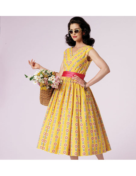 Vintage Dress Pattern 1957 - Vogue 8789
