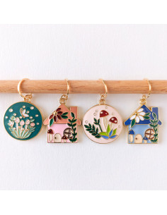 Set of 4 stitch markers - In the undergrowth