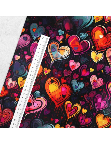 Premium cotton fabric - Hearts in frenzy